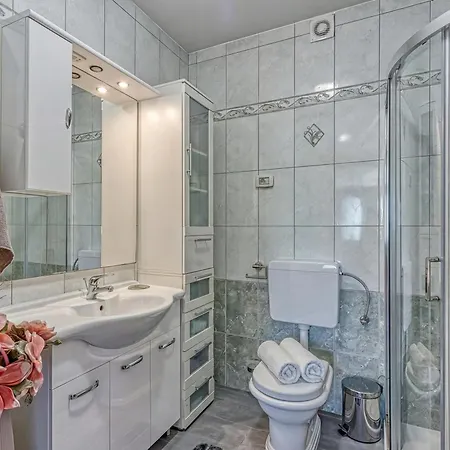 Sea Breeze Mariella - Happy Apartmán Umag